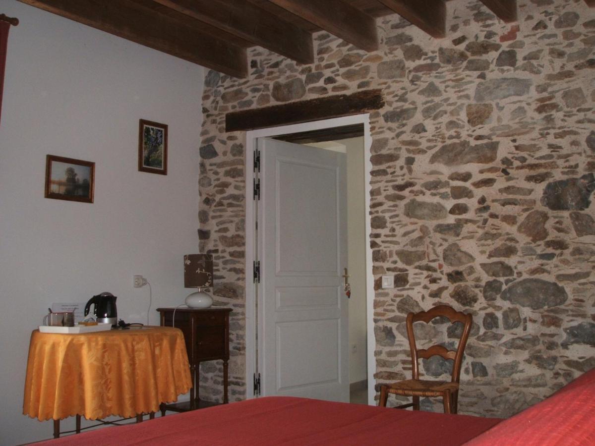 Chambres D'Hotes La Charriere Cheffois ภายนอก รูปภาพ